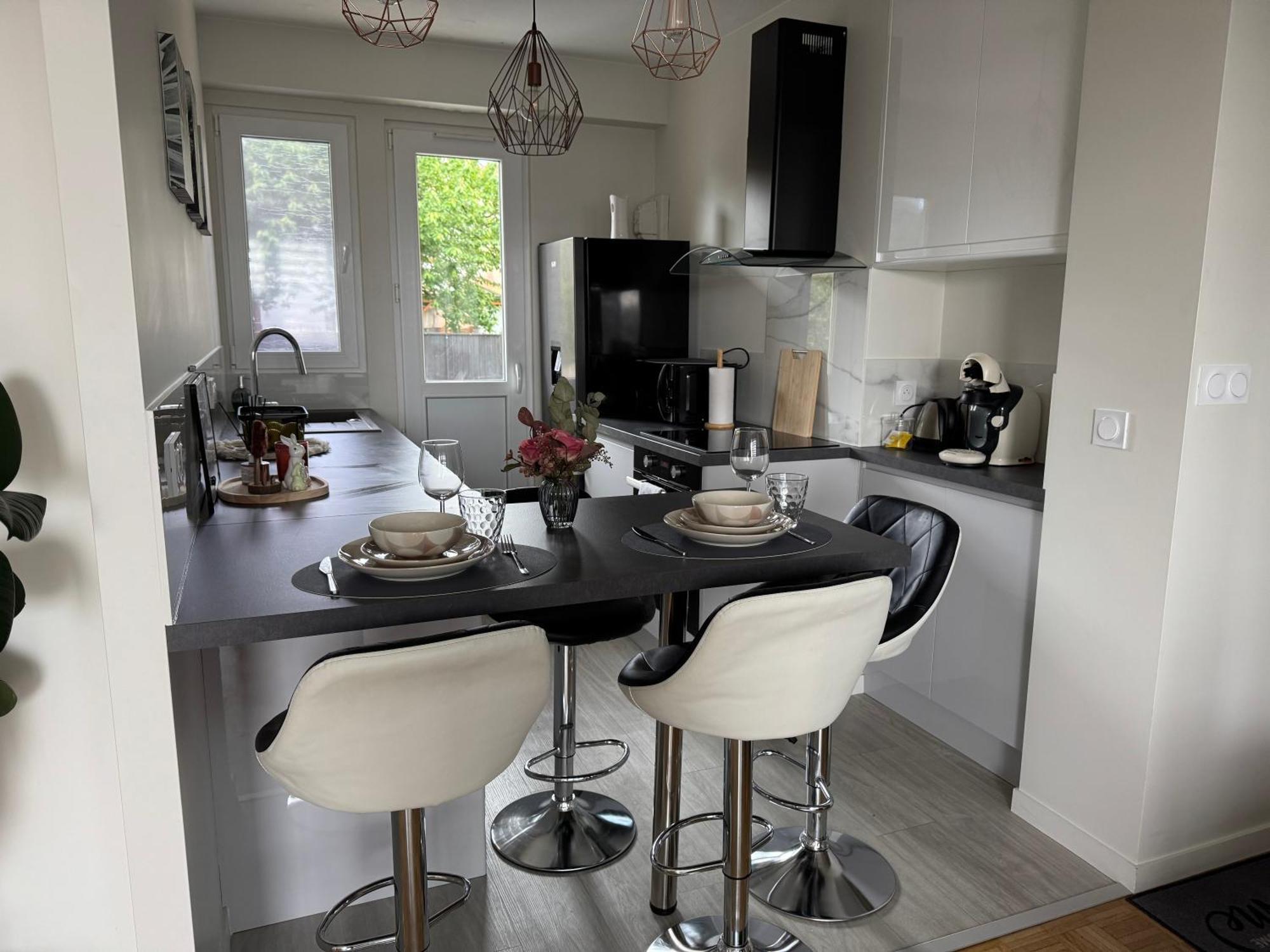 Appartement Chaleureux Et Spacieux T3 Limoges Kültér fotó